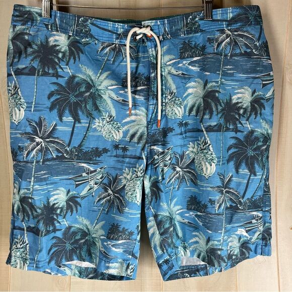 Tommy Bahama swim trunks XXLT - Picture 1 of 8